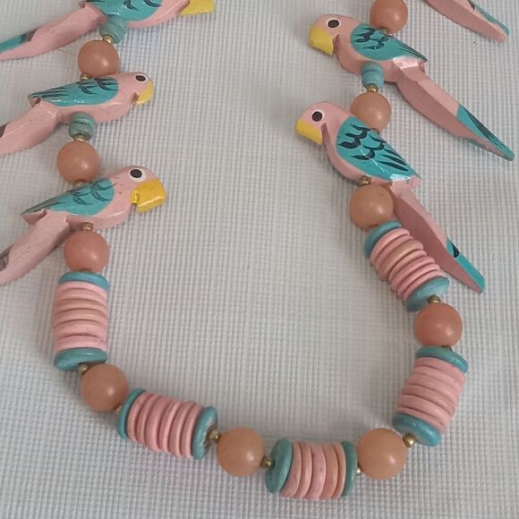 Pink & Blue Painted Wooden Parrot Shaped Beads Single Strand Statement Necklace - Picture 3 of 12